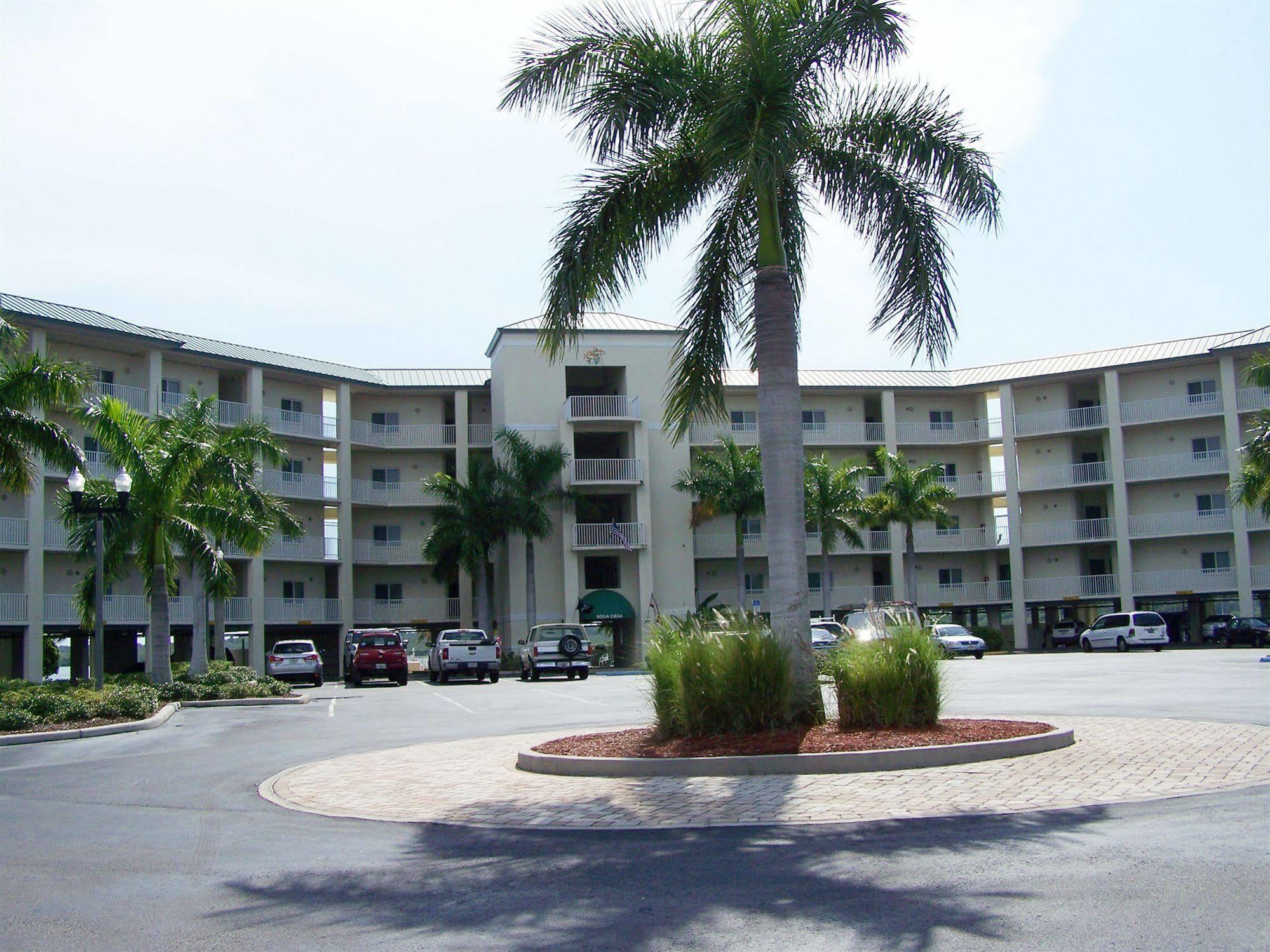 Boca Ciega Resort By Travel Resort Services St. Petersburg Exterior photo
